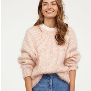 H&M PREMIUM MOHAIR-BLEND PEACH SWEATER